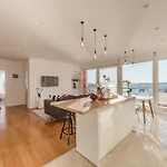 Amazing View Apartment